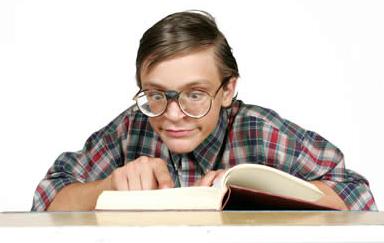 nerd-reading-book-fashaddix