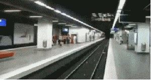 changing-subway-platforms-like-a-boss