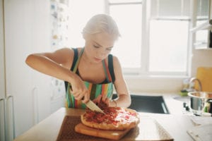 tagliare la pizza